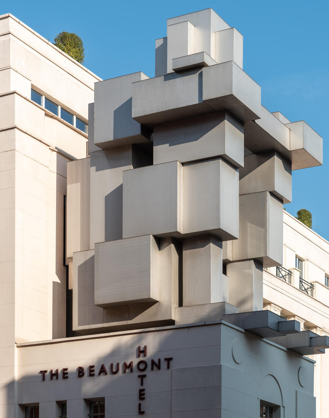 Beumont Hotel Entrance - Curryhill Construction Project Name